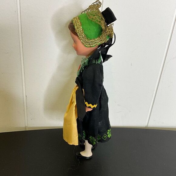 Vintage Handmade Austrian Doll 8" Tall Trachtenpuppen New With Tags - Picture 9 of 10